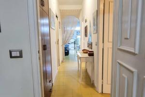 4 LOCALI A STALETTÌ