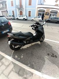 Yamaha T Max - 2006