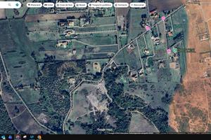 Casale con annessi + terreno