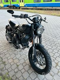 VEND0 / PERMUTO DUCATI SCRAMBLER STREET CLASSIC