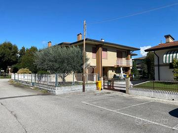 BIFAMILIARE A CASTELFRANCO VENETO