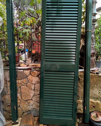 balcone in ferro pesante a due ante 