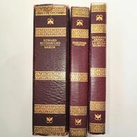 Set di tre libri con copertina rigida in similpell