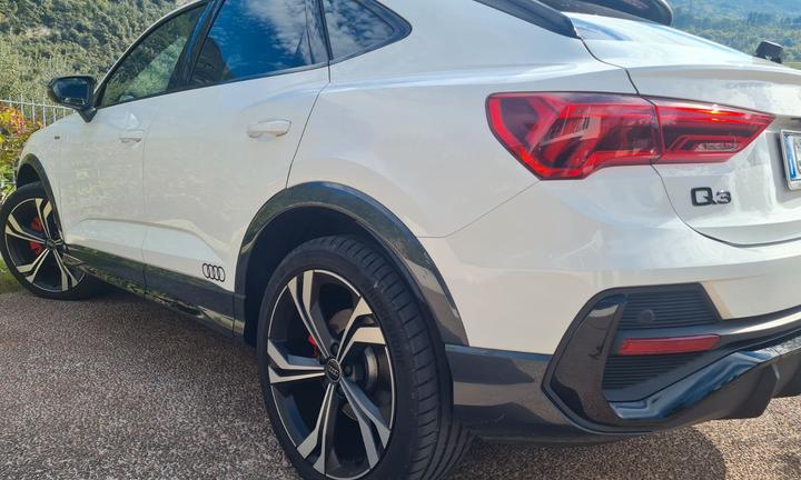 AUDI Q3 SB come nuova