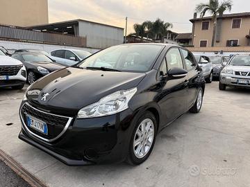 Peugeot 208 1.4 HDi 68 CV 5 porte Active