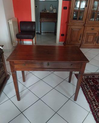 tavolo/scrivania in legno con cassetto