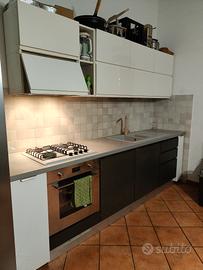Cucina Usata coponibile 290 cm + Moduli staccati