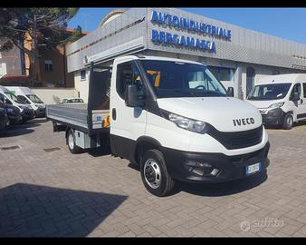 IVECO IVECO DAILY 35C14 CON GRU E CASSONE F U91059