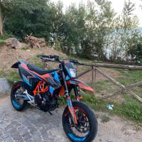 Ktm 690 smc-r