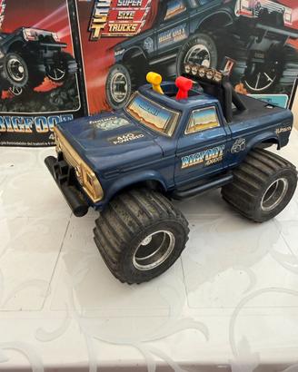 MB Playskool Bigfoot 4x4x4