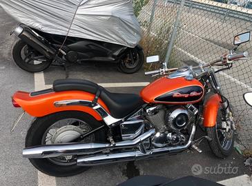 YAMAHA XVS650 DRAG STAR