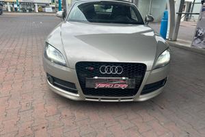 Audi TTS tt allestimento s 2.0 benzina automatica