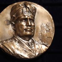 Placca Mussolini Fascio Littorio PEITI JOHNSON