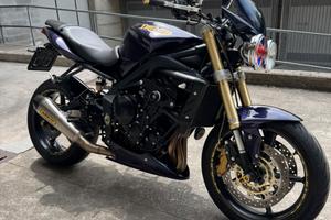 Triumph street triple 675
