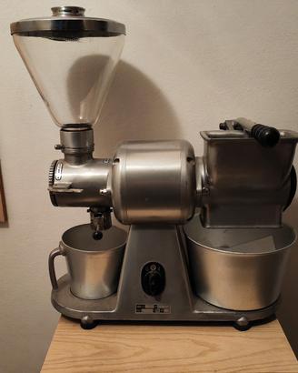Grattugia combinata con macinapepe-caffe