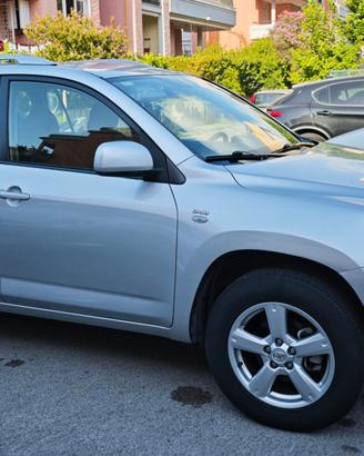 Rav4 - 3° serie - 4x4 in perfette condizioni