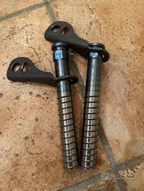 Chiodi da ghiaccio in titanio