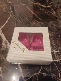 Scarpe neonata grain de ble'