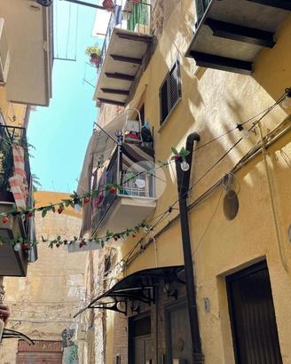 MONOLOCALE A PALERMO