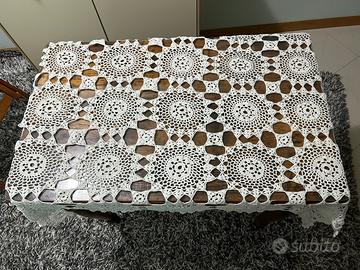 Tovaglia uncinetto artigianale