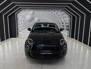 Fiat 500 500e 3+1 LA PRIMA-KM CERTIFICATI-PERMUTE-