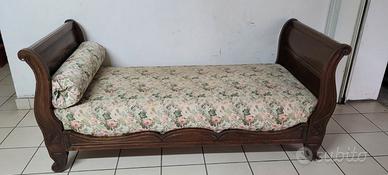 ottomana noce fine 800