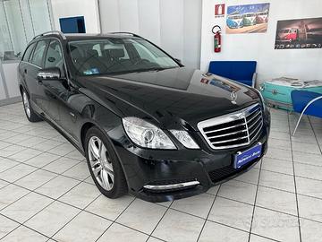 MERCEDES Classe E (W/S212) E 250 CDI S.W. Blu...
