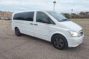 Mercedes Vito extra long 9 posti