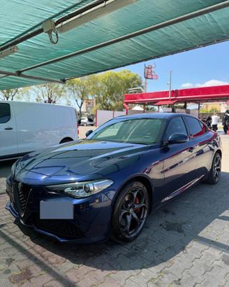 Alfa Romeo Giulia 2.2 turbo diesel 210cv