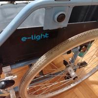 sedia a rotelle e light