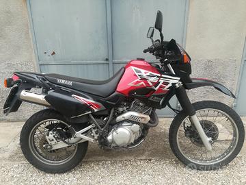 Yamaha xt600e