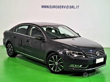 VOLKSWAGEN Passat 2.0 TDI Comfortline BlueM. Tec