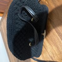 Pochette all'uncinetto