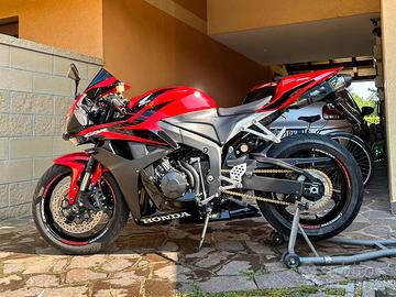 Honda CBR 600 RR