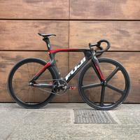 Fuji track elite pista