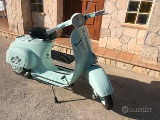 Vespa 50 n sportellino piccolo Vendita in Moto e scooter