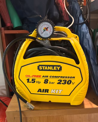 Compressore di aria Stanley portatile