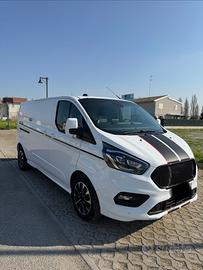 Ford transit Custom Sport autom. 185 cv lungo