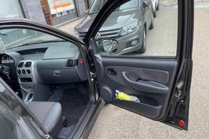 Tata Indica GLX 2009