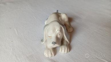 Cagnolino in porcellana