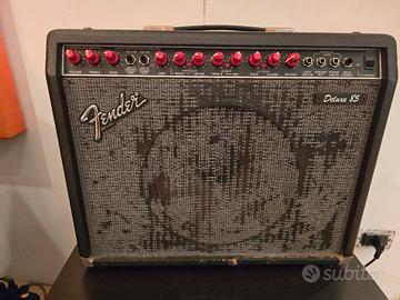 FENDER DELUXE 85
