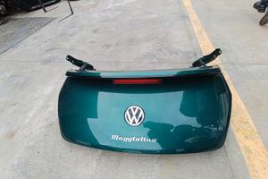 Vendiamo portellone e paraurti Volkswagen maggioli