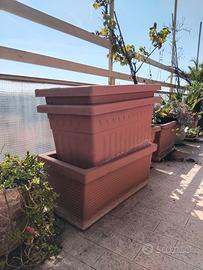 Vasi per terrazzi e giardini
