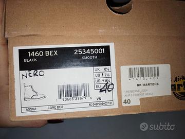 Anfibi Dr Martens n. 40