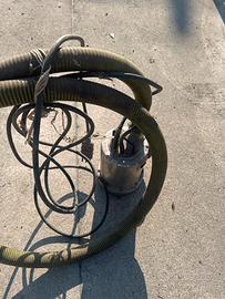 Pompa sommersa con galleggiante