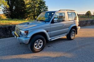 Mitsubishi Pajero II 1991 Metal Top 2.8 tdi