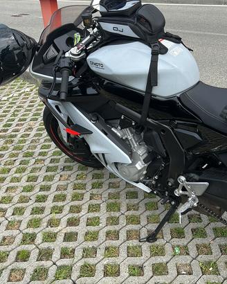 Cf moto 675