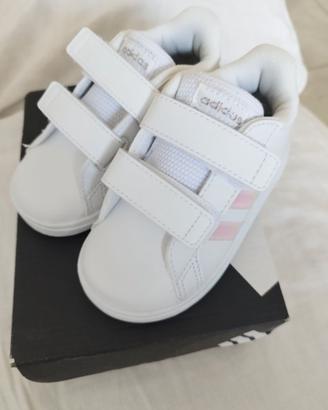 Scarpe Adidas bimba