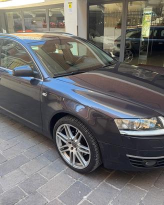 AUDI A6 3.0 V6 TDI quattro tiptronic Advanced
