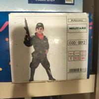 vari vestiti carnevale 